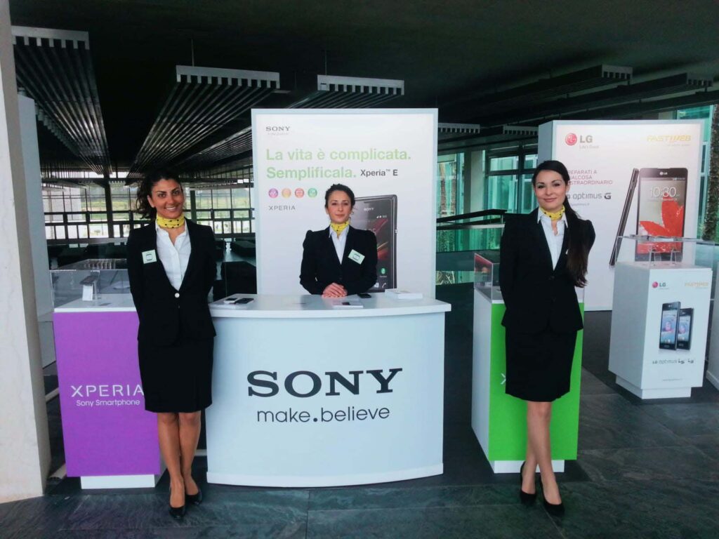 Azafatas en Córdoba - trianaazafatas.com